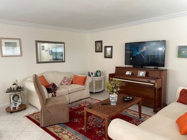 148 Waterford D, Delray Beach, FL 33446
