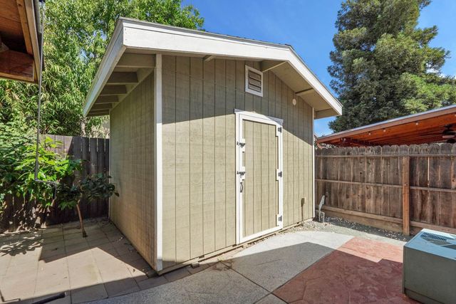 2120 Tillie Lewis Dr, Stockton, CA 95206