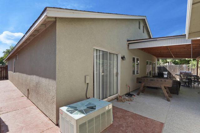 2120 Tillie Lewis Dr, Stockton, CA 95206