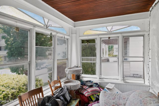 67 Pinewood Avenue, Albany, NY 12203