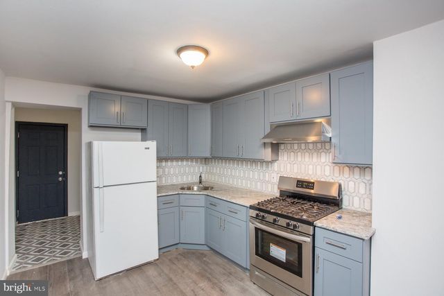 738 N 38TH ST, Philadelphia, PA 19104