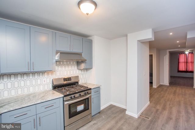 738 N 38TH ST, Philadelphia, PA 19104