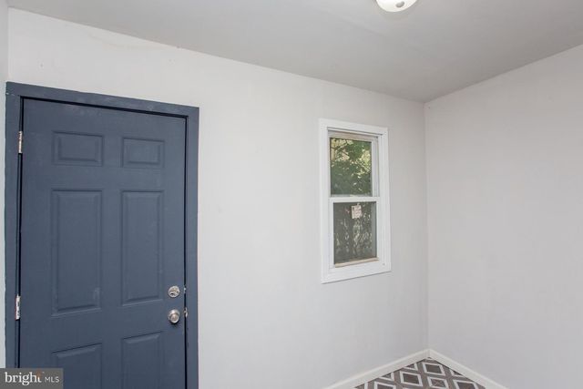 738 N 38TH ST, Philadelphia, PA 19104