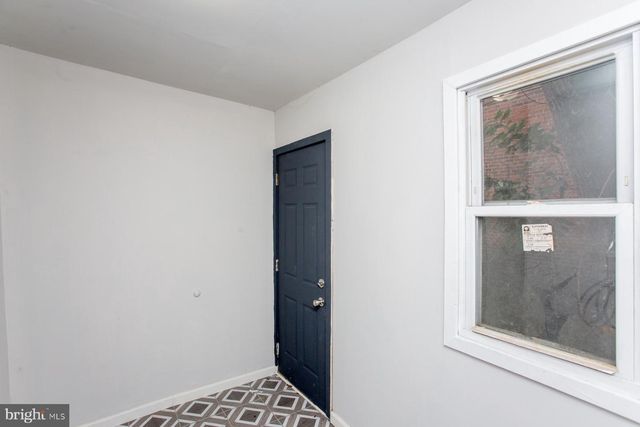 738 N 38TH ST, Philadelphia, PA 19104