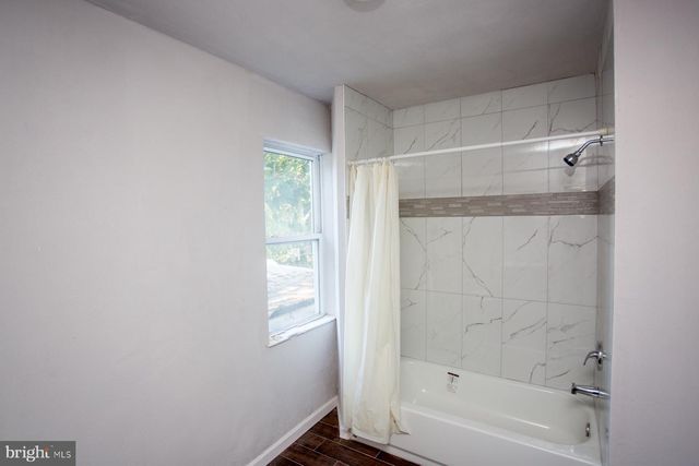 738 N 38TH ST, Philadelphia, PA 19104