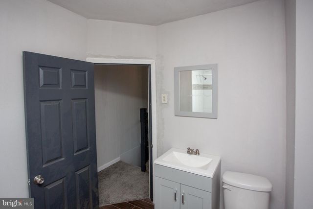 738 N 38TH ST, Philadelphia, PA 19104