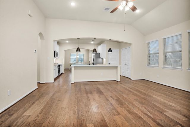 120 Dina Lane, Montgomery, TX 77356