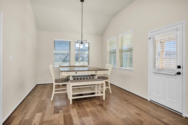 120 Dina Lane, Montgomery, TX 77356