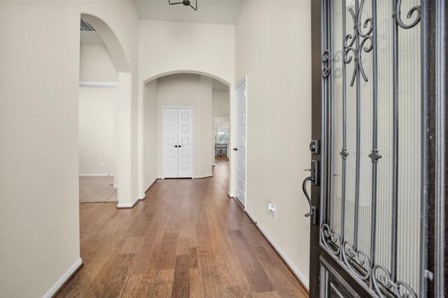 120 Dina Lane, Montgomery, TX 77356