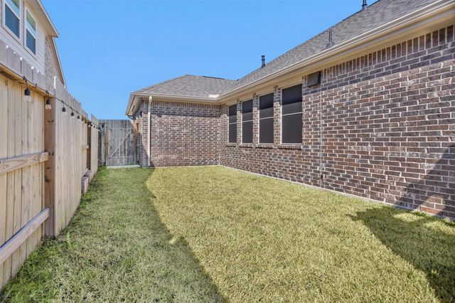 120 Dina Lane, Montgomery, TX 77356