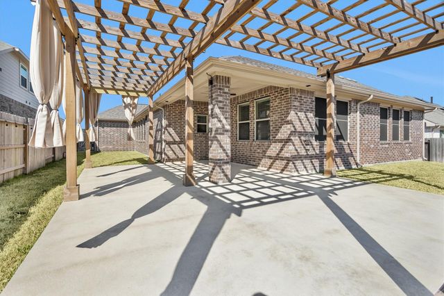120 Dina Lane, Montgomery, TX 77356