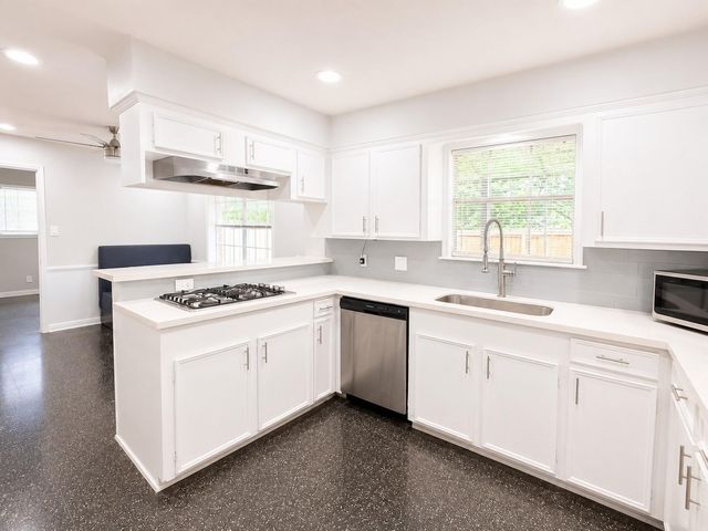 13521 Peoria Street, Houston, TX 77015