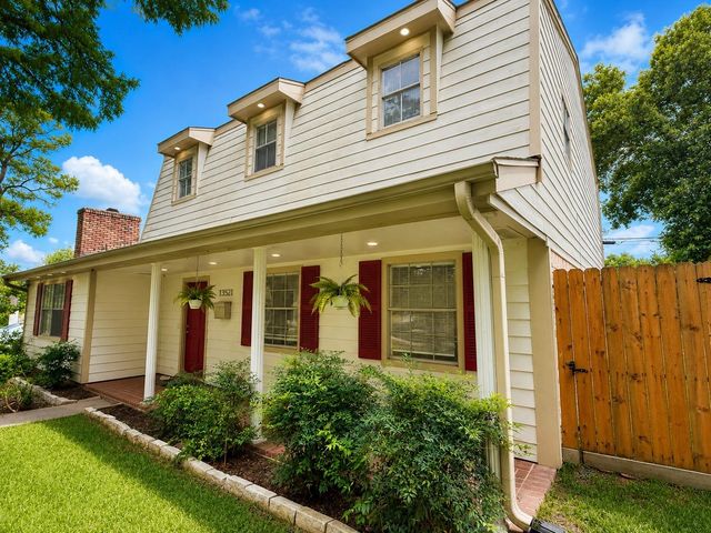 13521 Peoria Street, Houston, TX 77015