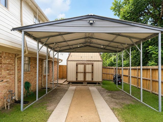 13521 Peoria Street, Houston, TX 77015