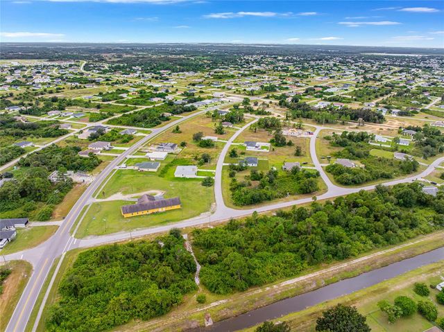 343 PULLMAN STREET, Lehigh Acres, FL 33974