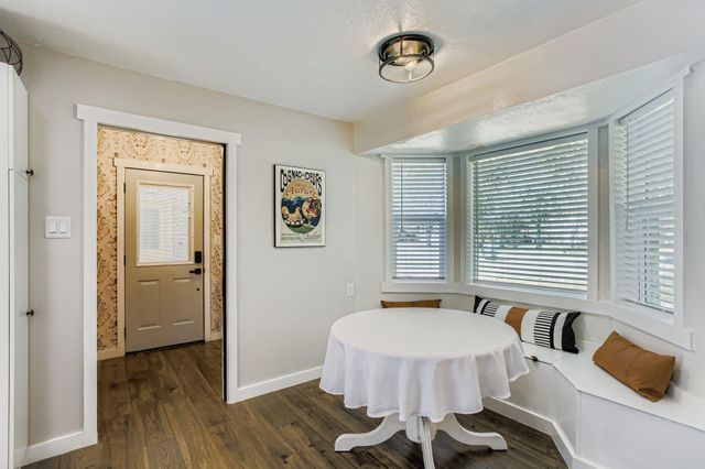 50 Lazy Oak Court, Alvin, TX 77511