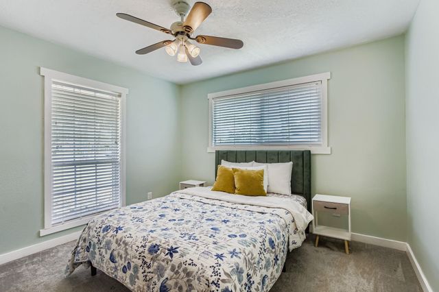 50 Lazy Oak Court, Alvin, TX 77511