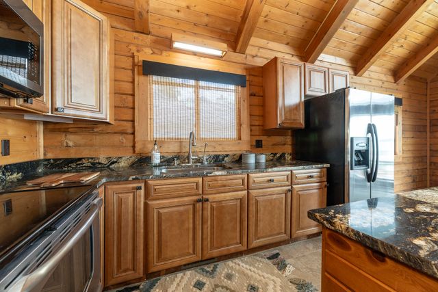 9715 Woodlawn Drive, Portage, MI 49002