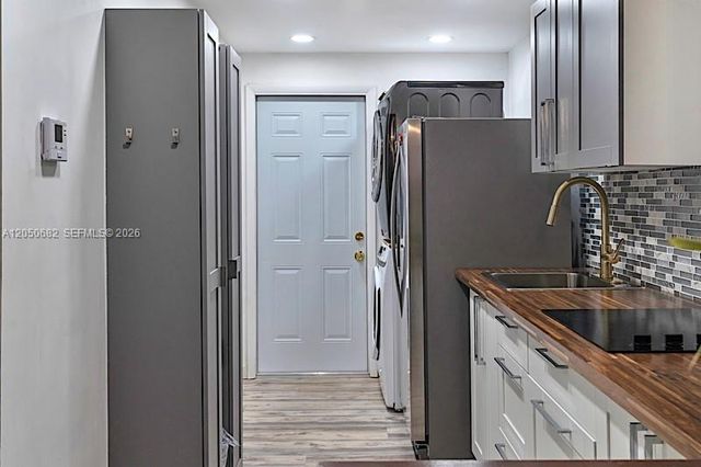1450 NE 170th St 204, North Miami Beach, FL 33162