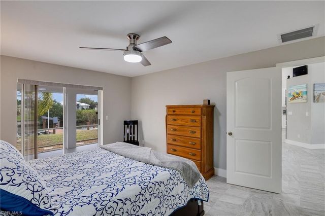 2244 SW 28th ST, Cape Coral, FL 33914