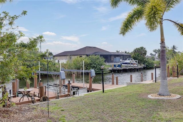 2244 SW 28th ST, Cape Coral, FL 33914