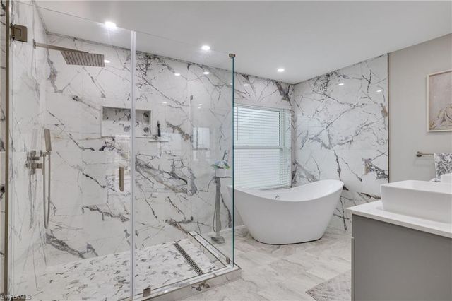 2244 SW 28th ST, Cape Coral, FL 33914