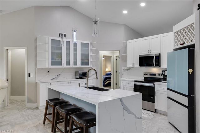 2244 SW 28th ST, Cape Coral, FL 33914