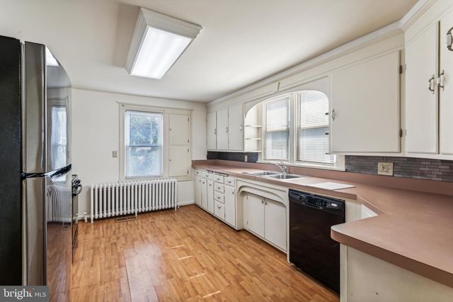 408 DELSEA DR, Sewell, NJ 08080