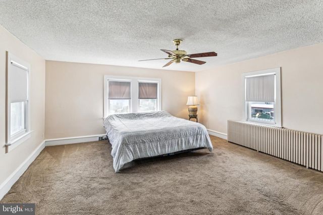 408 DELSEA DR, Sewell, NJ 08080