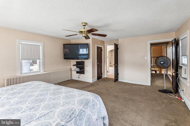 408 DELSEA DR, Sewell, NJ 08080