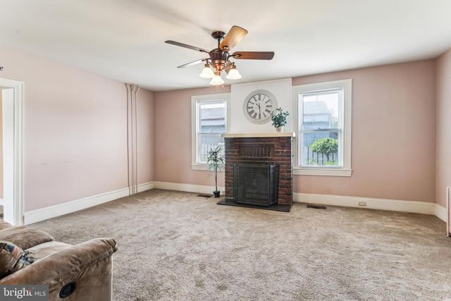 408 DELSEA DR, Sewell, NJ 08080