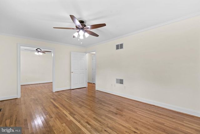 6160 HOOKS LN, Elkridge, MD 21075