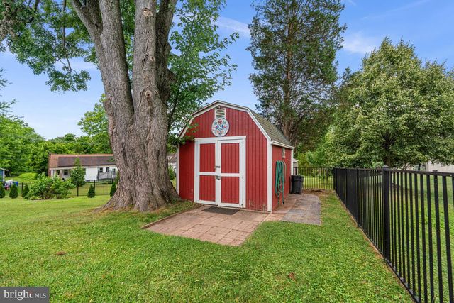 6160 HOOKS LN, Elkridge, MD 21075