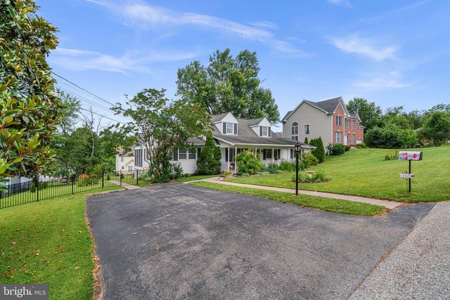 6160 HOOKS LN, Elkridge, MD 21075