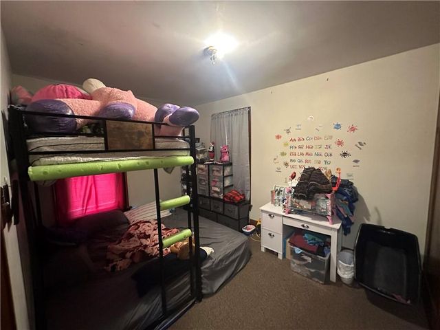 421 W 3RD Street, Maryville, MO 64468