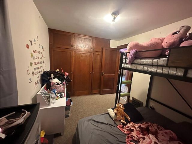 421 W 3RD Street, Maryville, MO 64468