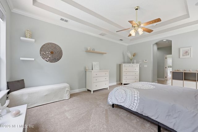1252 N BURGANDY Trail, Jacksonville, FL 32259