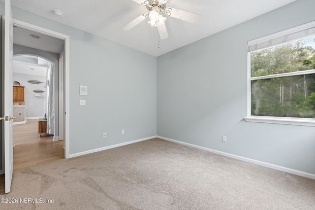 1252 N BURGANDY Trail, Jacksonville, FL 32259