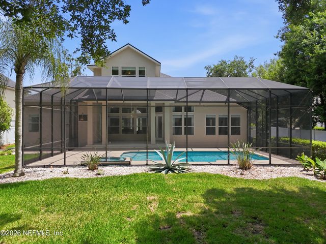 1252 N BURGANDY Trail, Jacksonville, FL 32259