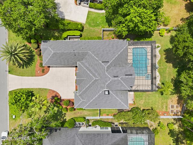 1252 N BURGANDY Trail, Jacksonville, FL 32259