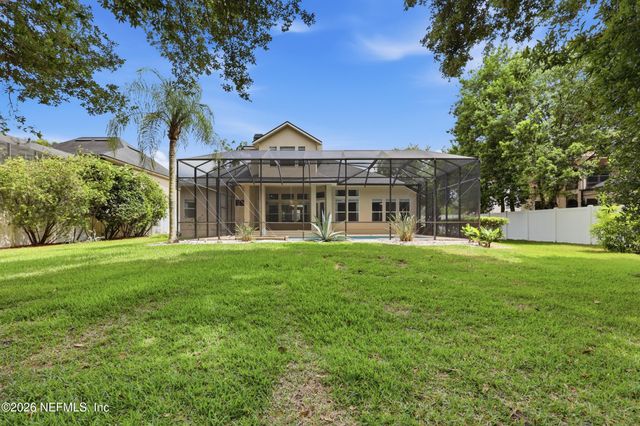 1252 N BURGANDY Trail, Jacksonville, FL 32259