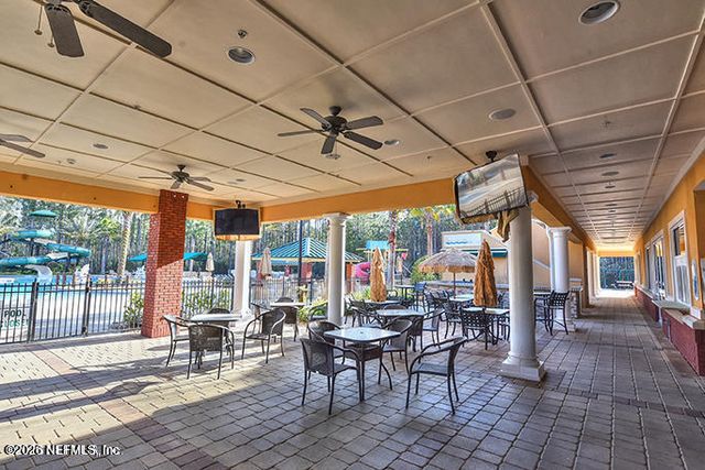 1252 N BURGANDY Trail, Jacksonville, FL 32259