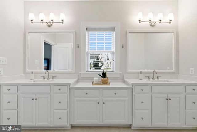 1713 FROST LN, West Chester, PA 19380