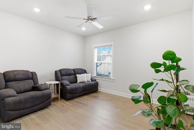 1713 FROST LN, West Chester, PA 19380