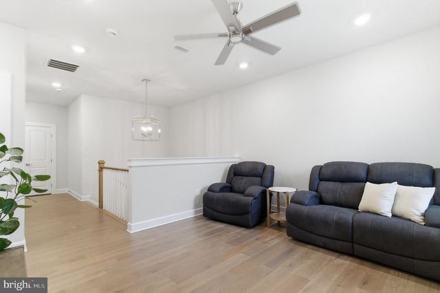 1713 FROST LN, West Chester, PA 19380