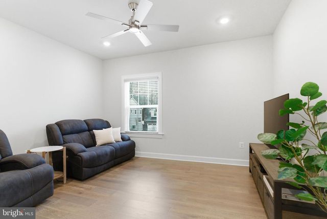 1713 FROST LN, West Chester, PA 19380