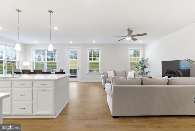 1713 FROST LN, West Chester, PA 19380