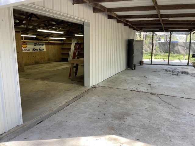 20756 Oakshade Drive, New Caney, TX 77357