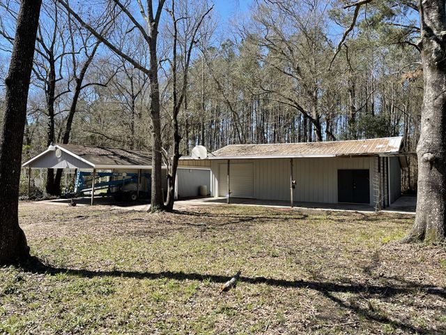 20756 Oakshade Drive, New Caney, TX 77357