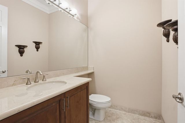 10825 Leaf Bridge Way, Boynton Beach, FL 33473